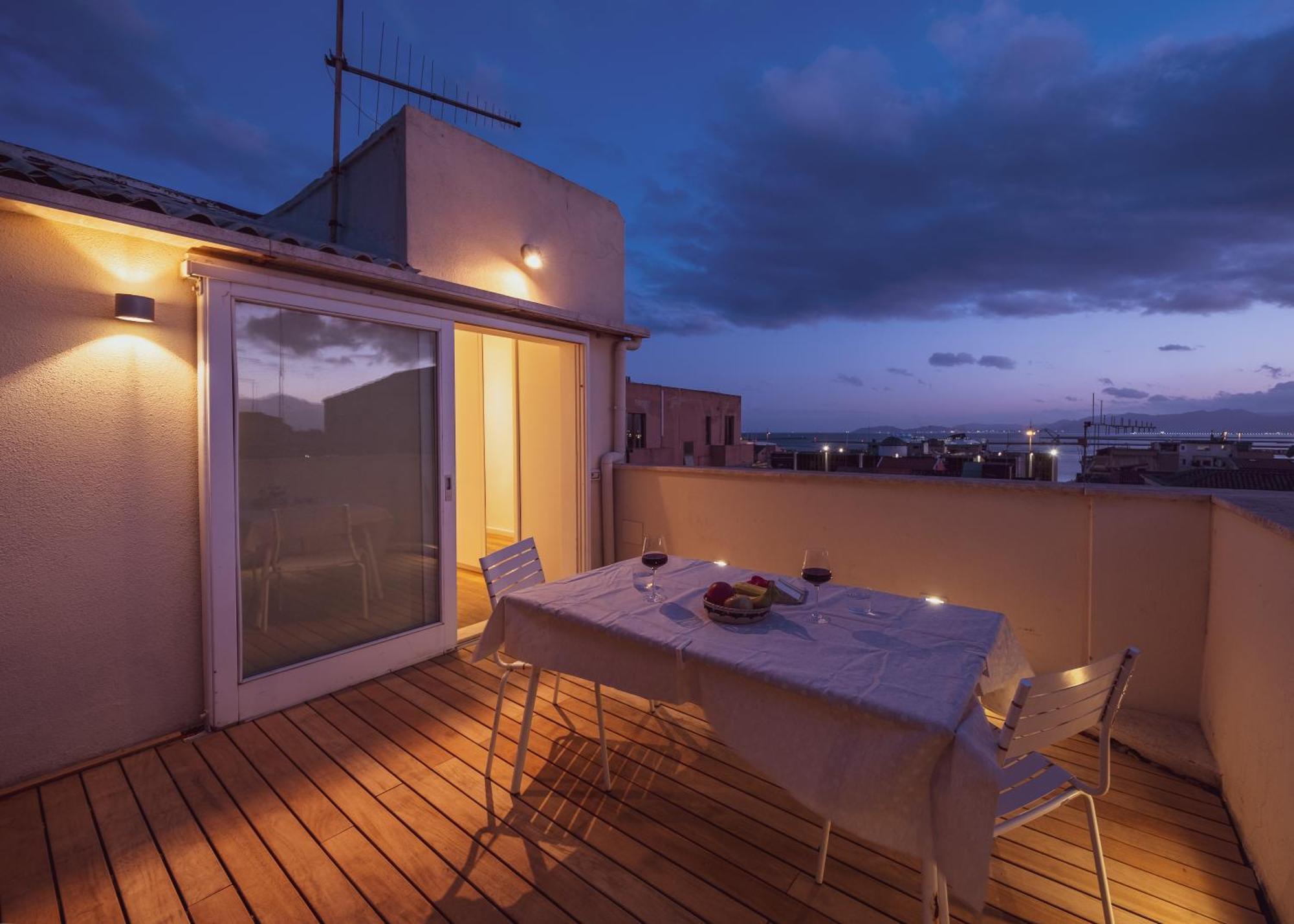 Apartamento Blue Domus Cagliari Exterior foto